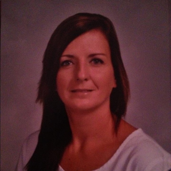 Meet your Posher, Brandy - Picture 1 of 1